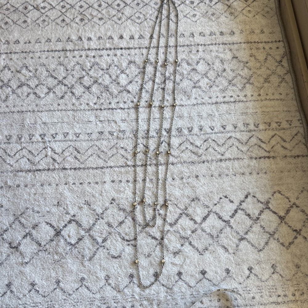Elegant Silver Necklace